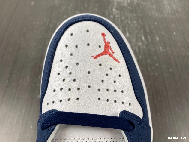 Low Midnight Jordan SB 1 CJ7891-400 Navy 0721